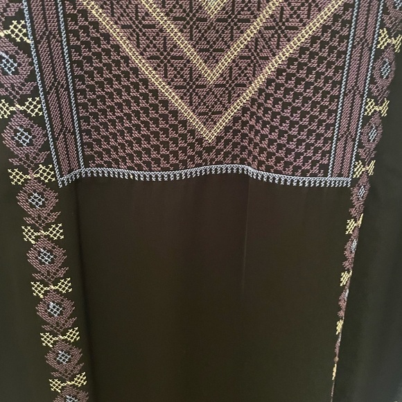 Brand new Middle East thoub - Picture 12 of 12